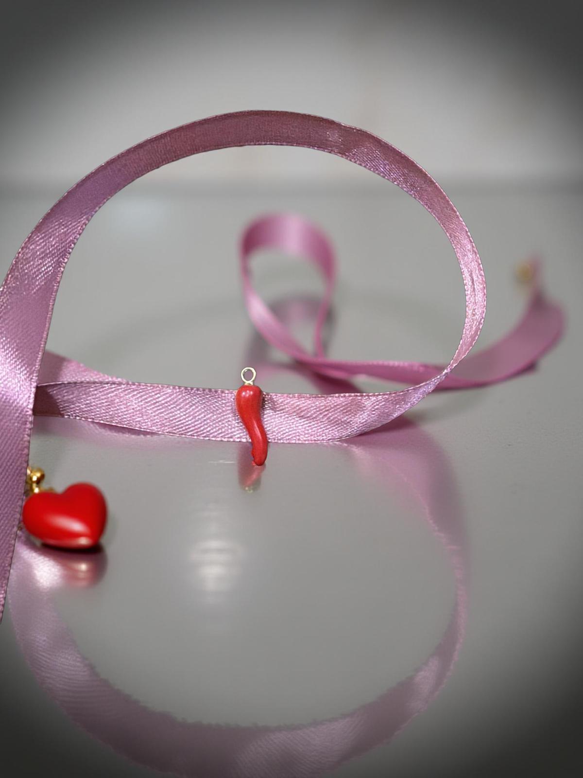 ciondolo cornetto rosso corno porta fortuna per bracciali o collane