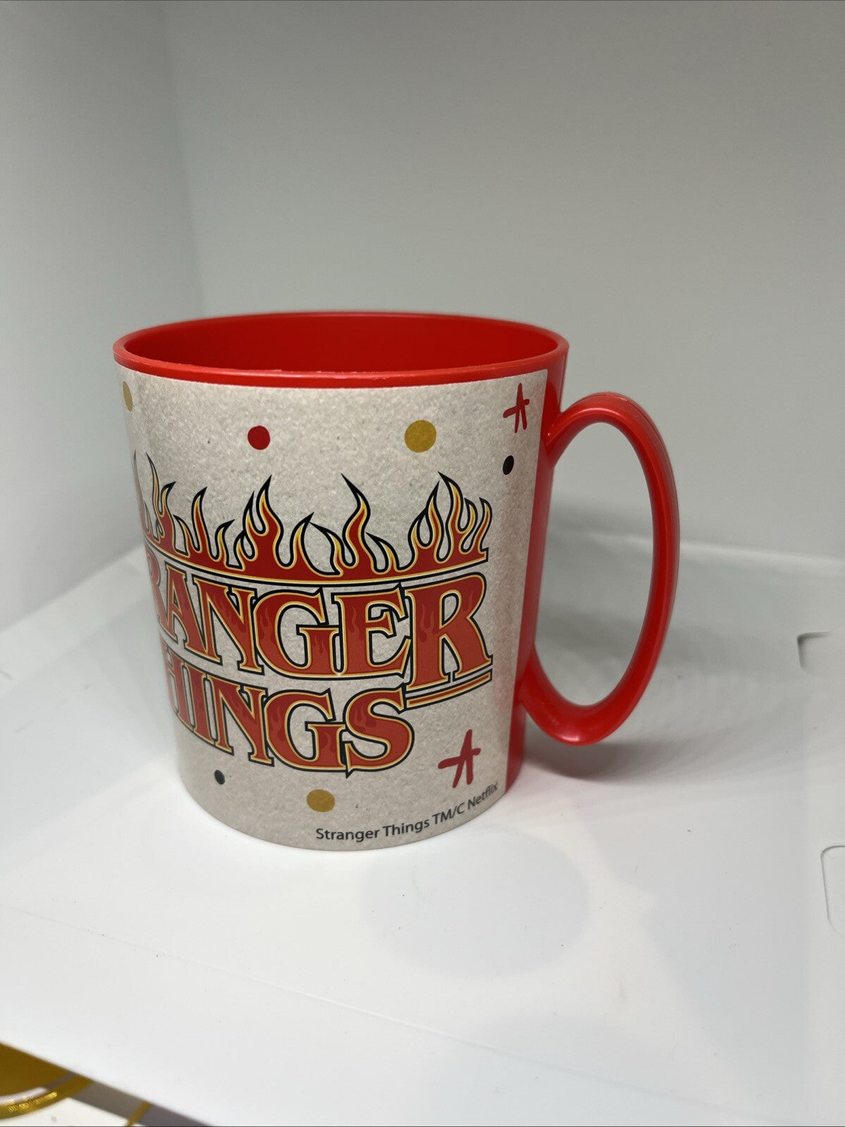 tazza colazione in plastica stranger things