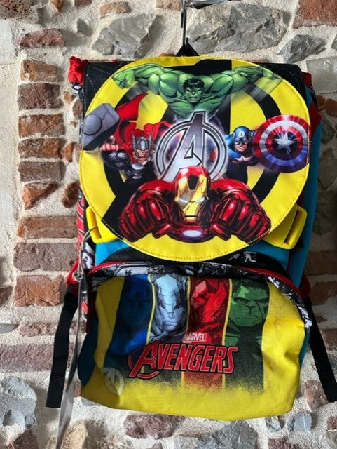 ZAINO SCUOLA MARVEL AVENGERS PATTINA 3 IN 1 CON PERSONAGGIO FIGURA ULTRON