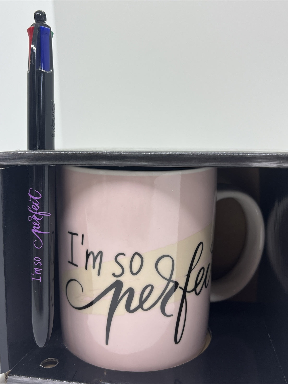 Tazza ceramica tinta unita e bic multicolor colazione I’m So Perfect
