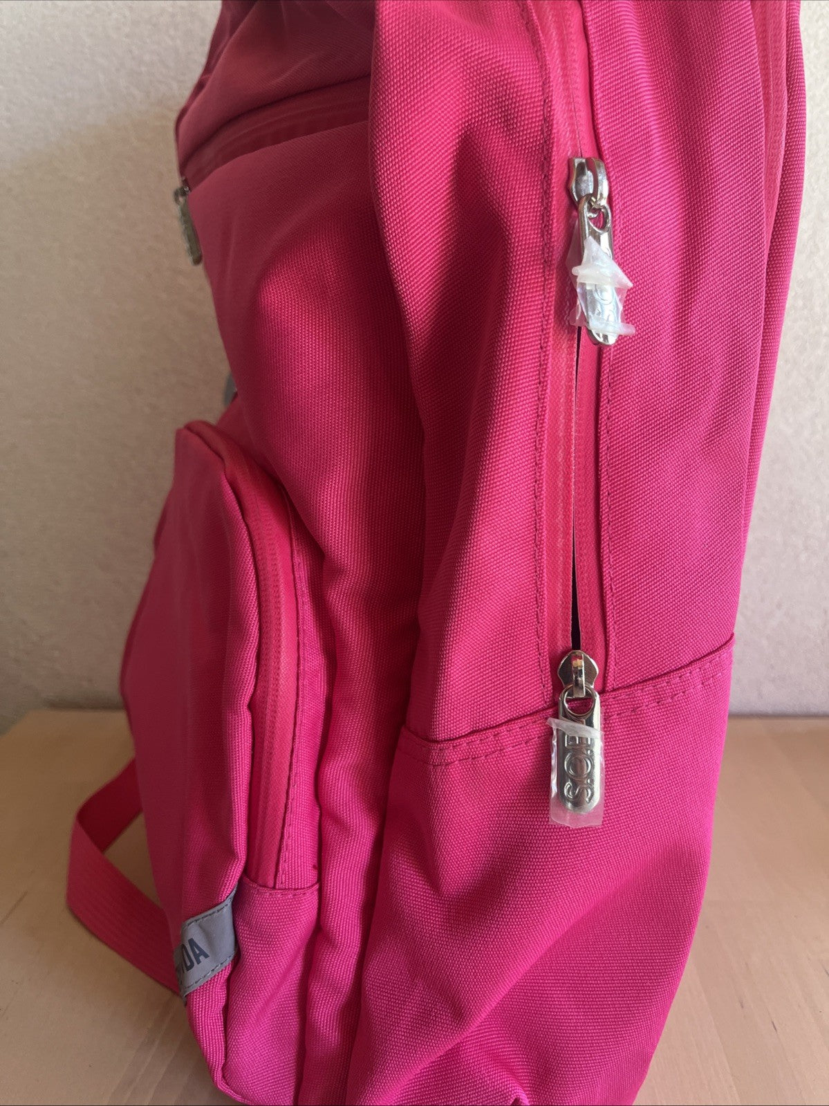 Zaino smemoranda sob con impermeabile anti pioggia rosa acceso fucsia scuola