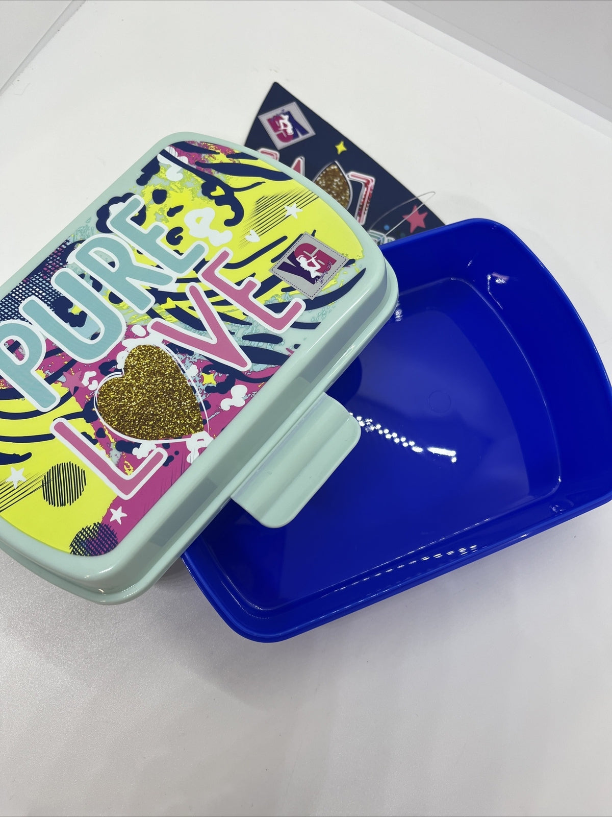 Condividi  porta merenda plastica bambina scuola sport gita pure Love